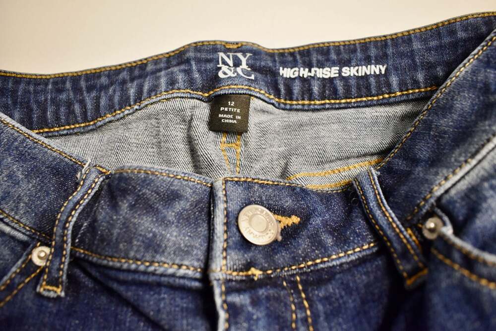New York & Company High-Rise Skinny Distressed Denim Jeans 12 Petite